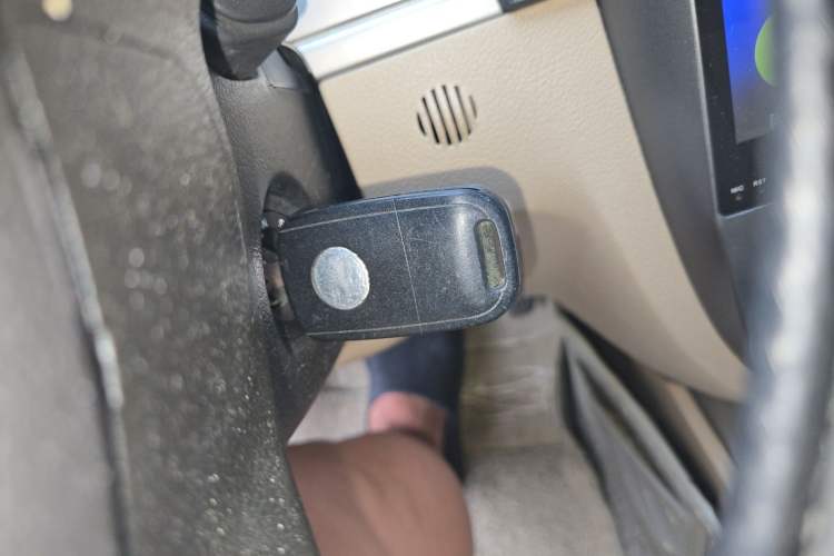 Used Buick Excelle 2013 1.5L Automatic Classic Model Vehicle Key