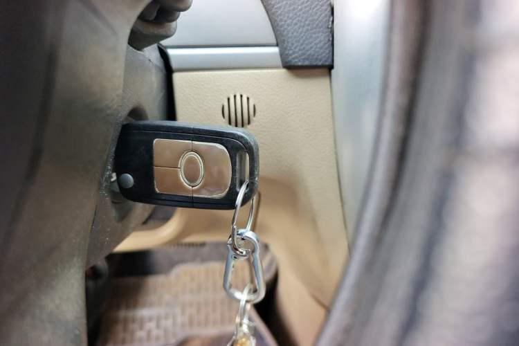 Used Buick Excelle 2013 1.5L Automatic Classic Model Vehicle Key