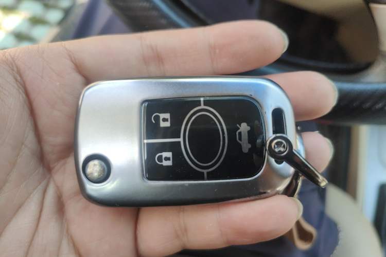 Used Buick Excelle 2013 1.5L Manual Classic Model Vehicle Key