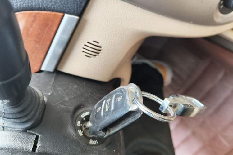 Used Buick Excelle 2013 1.5L Automatic Luxury Model Vehicle Key