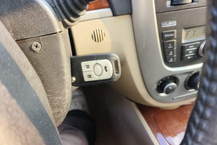 Used Buick Excelle 2013 1.5L Automatic Luxury Model Vehicle Key