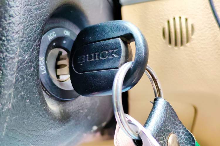 Used Buick Excelle 2013 1.5L Manual Classic Model Vehicle Key
