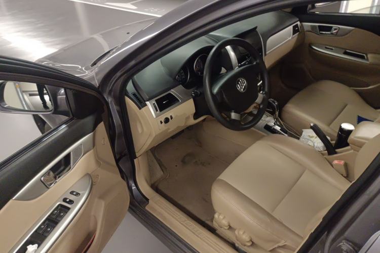 Used Buick Excelle 2013 1.5L Automatic Classic Model Driver Seat
