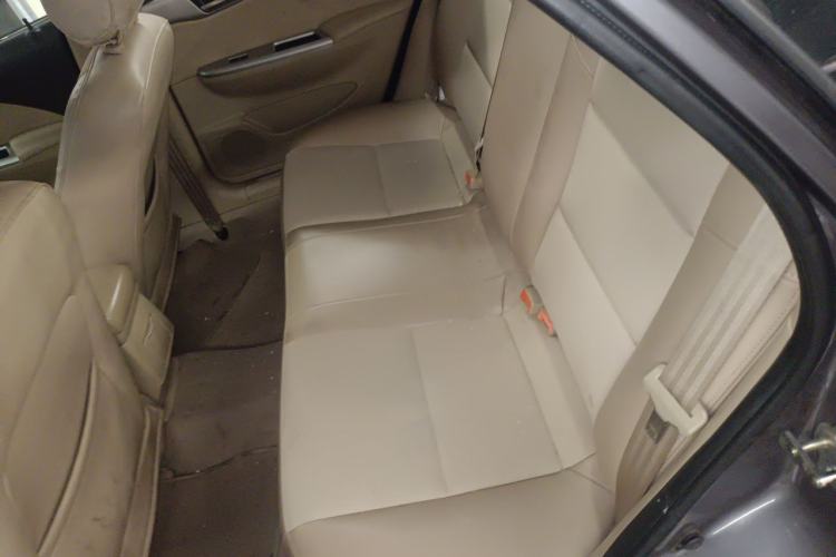 Used Buick Excelle 2013 1.5L Automatic Classic Model Left Rear Seat