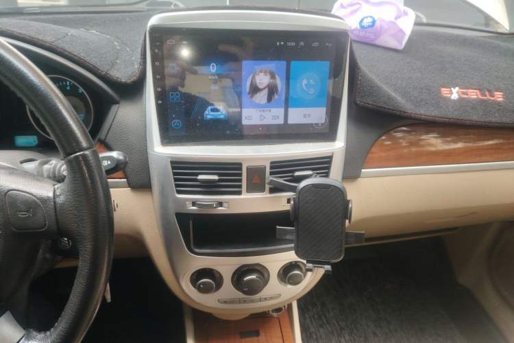 Used Buick Excelle 2013 1.5L Manual Luxury Model Audio And AC Panel