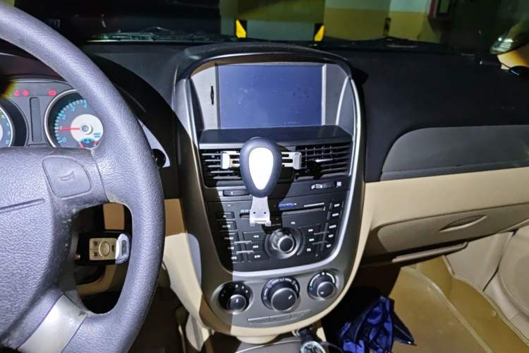 Used Buick Excelle 2013 1.5L Automatic Classic Model Audio And AC Panel