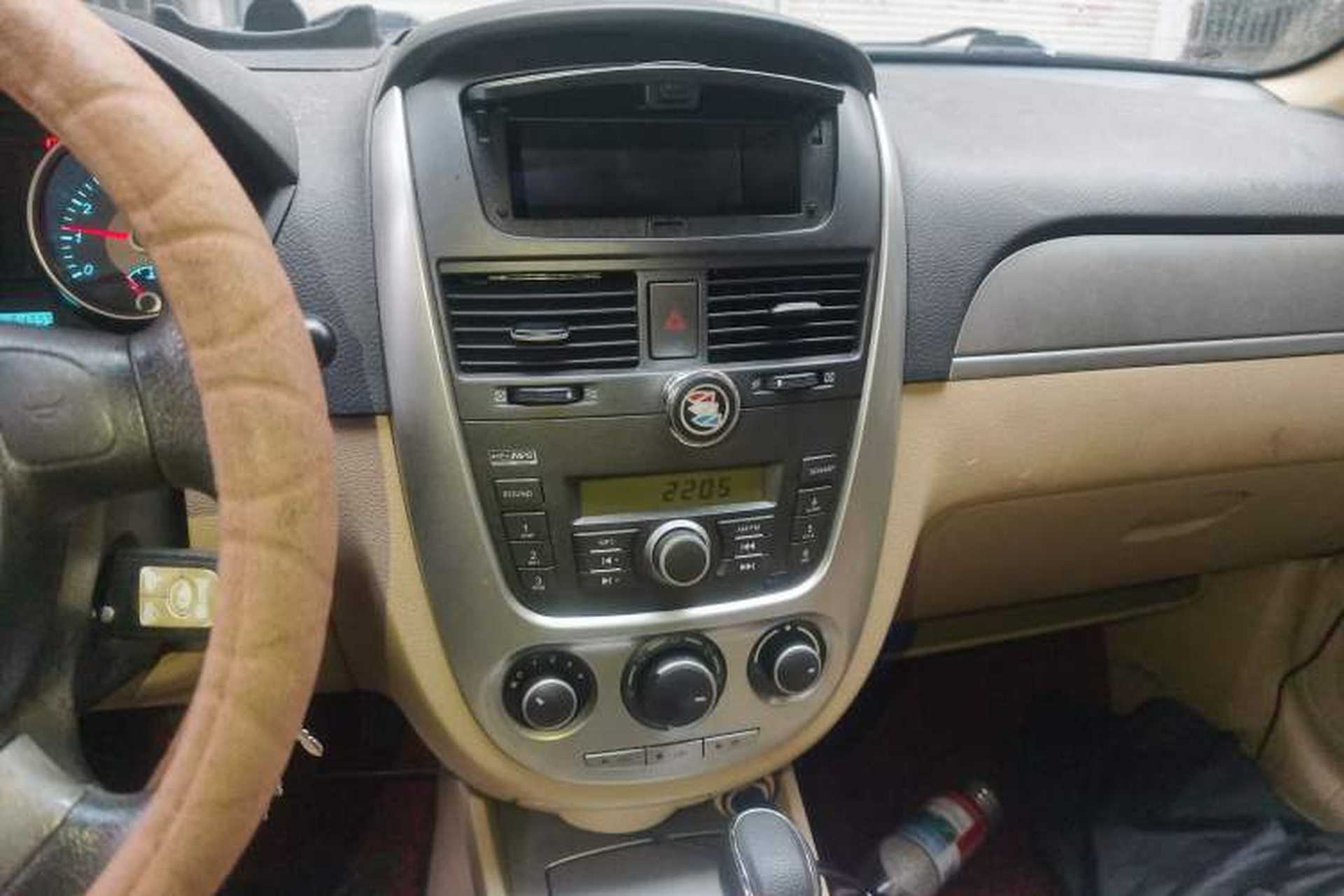 Used Buick Excelle 2013 1.5L Automatic Classic Model Audio And AC Panel