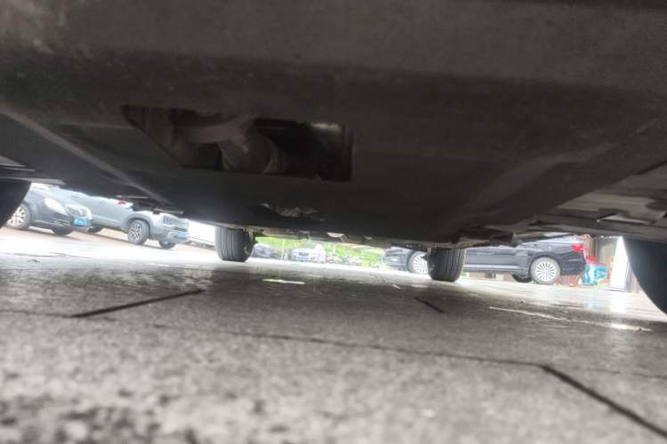 Used Buick Excelle 2013 1.5L Manual Classic Model Chassis Front