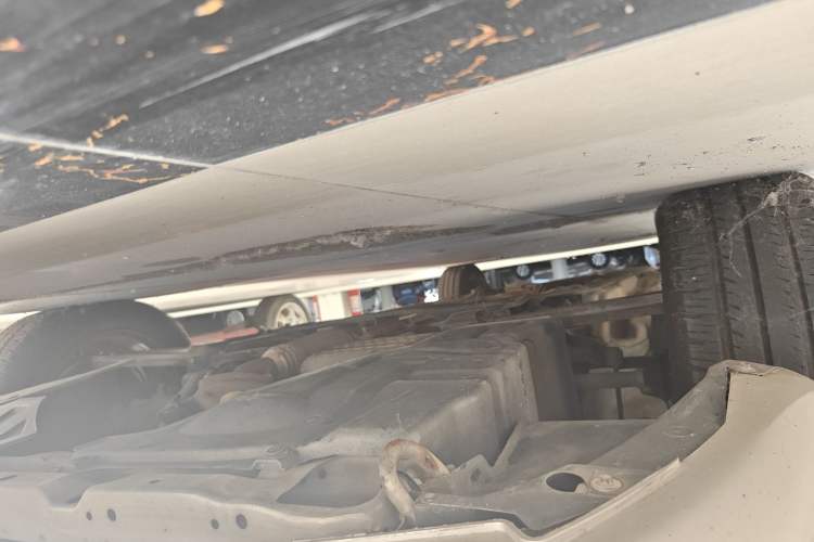 Used Buick Excelle 2013 1.5L Manual Classic Model Chassis Front