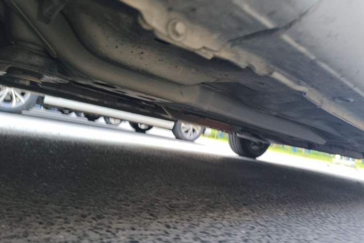 Used Buick Excelle 2013 1.5L Manual Classic Model Chassis Front Left
