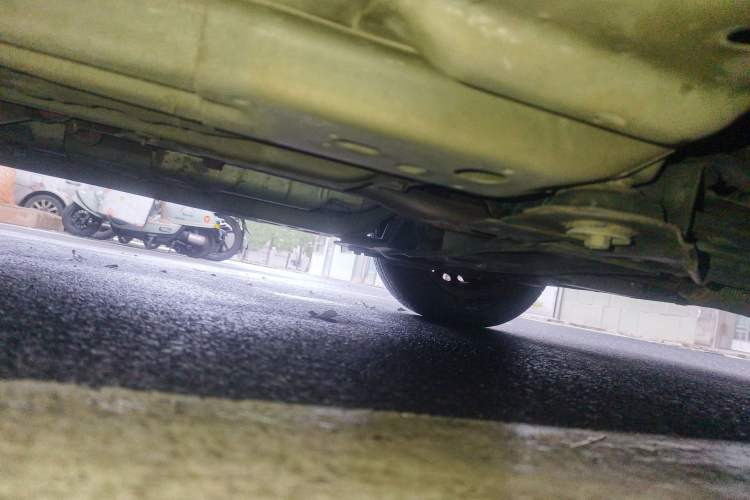 Used Buick Excelle 2013 1.5L Automatic Classic Model Chassis Front Right