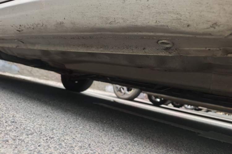 Used Buick Excelle 2013 1.5L Automatic Classic Model Chassis Front Right