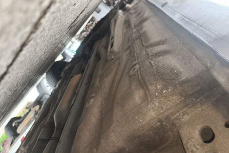 Used Buick Excelle 2013 1.5L Manual Classic Model Chassis Rear Left