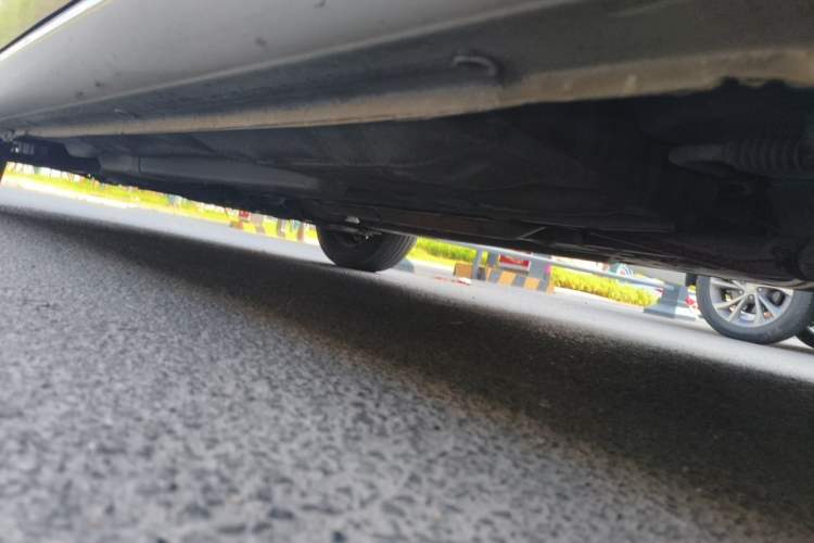 Used Buick Excelle 2013 1.5L Manual Classic Model Chassis Rear Left