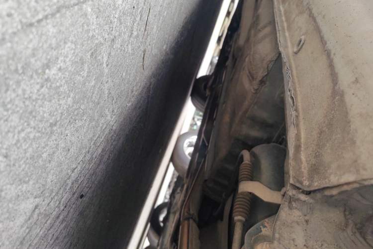 Used Buick Excelle 2013 1.5L Automatic Classic Model Chassis Rear Left