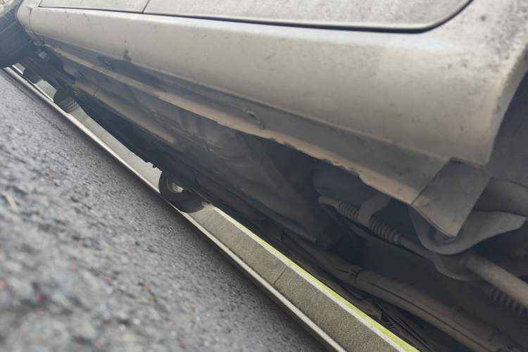 Used Buick Excelle 2013 1.5L Manual Classic Model Chassis Rear Left