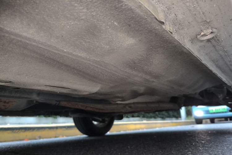 Used Buick Excelle 2013 1.5L Manual Classic Model Chassis Rear
