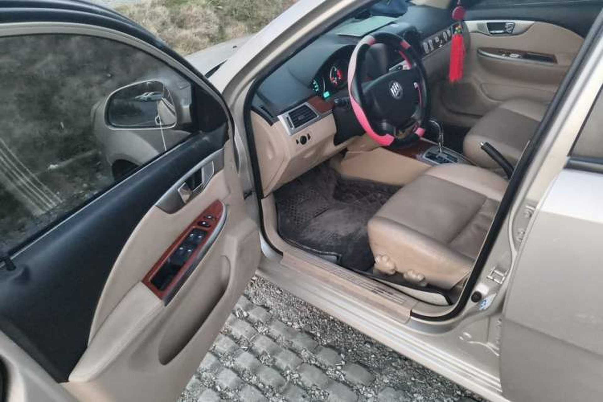 Used Buick Excelle 2013 1.5L Automatic Luxury Model Driver Seat