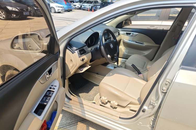 Used Buick Excelle 2013 1.5L Automatic Classic Model Driver Seat