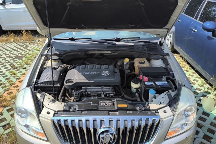 Used Buick Excelle 2013 1.5L Automatic Classic Model Engine Bay