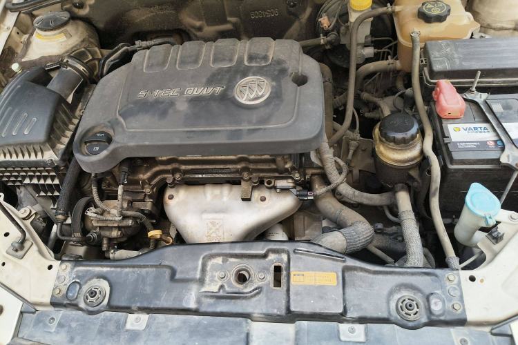 Used Buick Excelle 2013 1.5L Automatic Classic Model Engine Bay