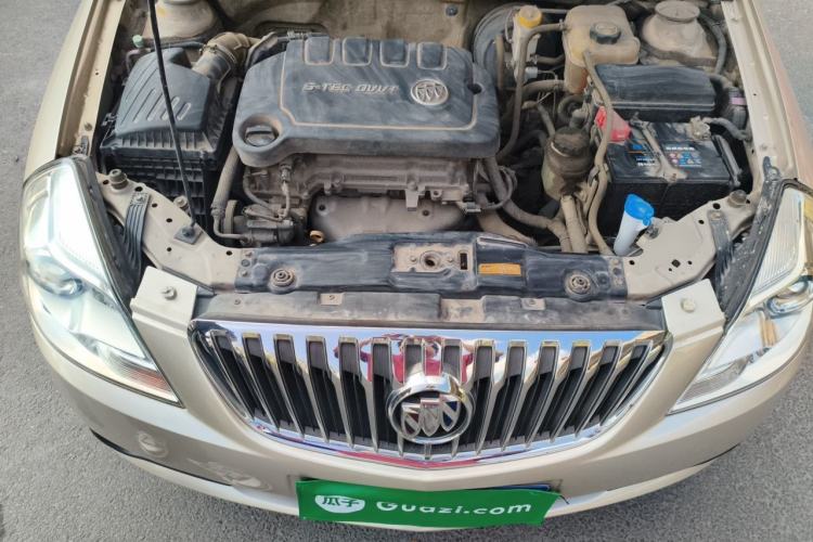Used Buick Excelle 2013 1.5L Manual Classic Model Engine Bay