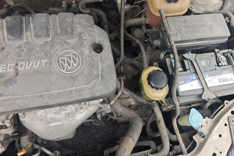Used Buick Excelle 2013 1.5L Automatic Luxury Model Engine Bay Left