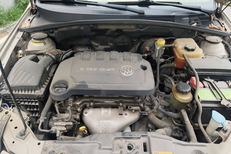 Used Buick Excelle 2013 1.5L Automatic Luxury Model Engine Bay
