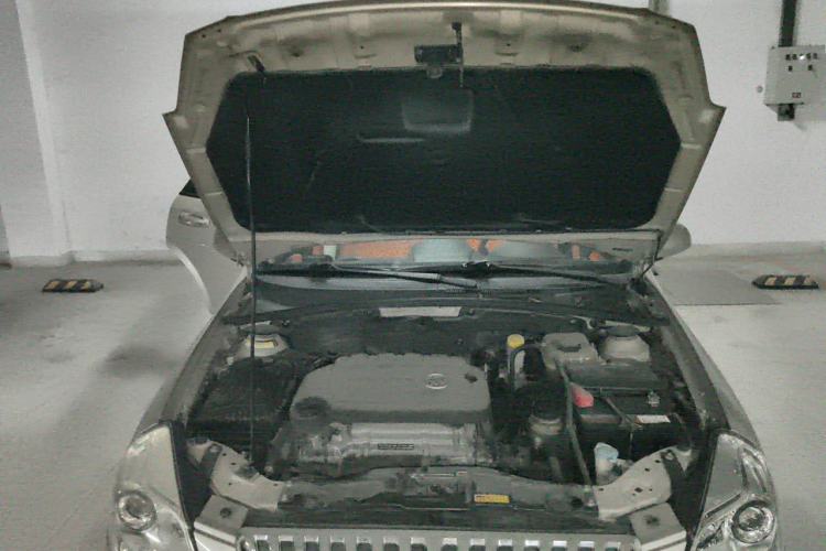 Used Buick Excelle 2013 1.5L Automatic Classic Model Engine Bay