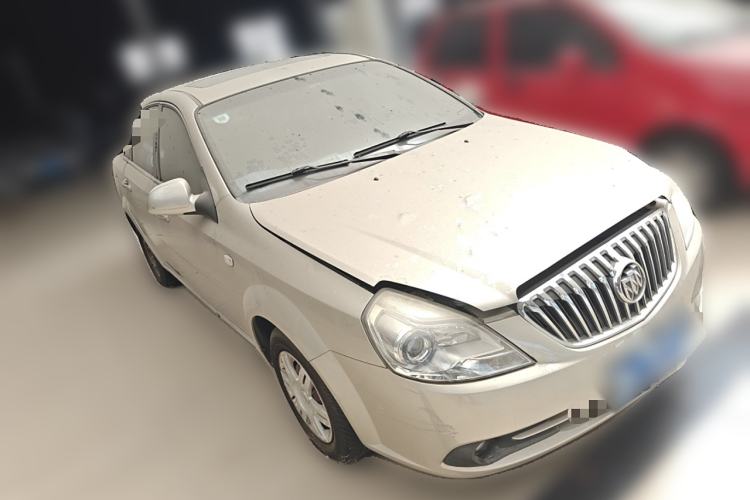 Used Buick Excelle 2013 1.5L Manual Classic Model Front Right 45 Deg