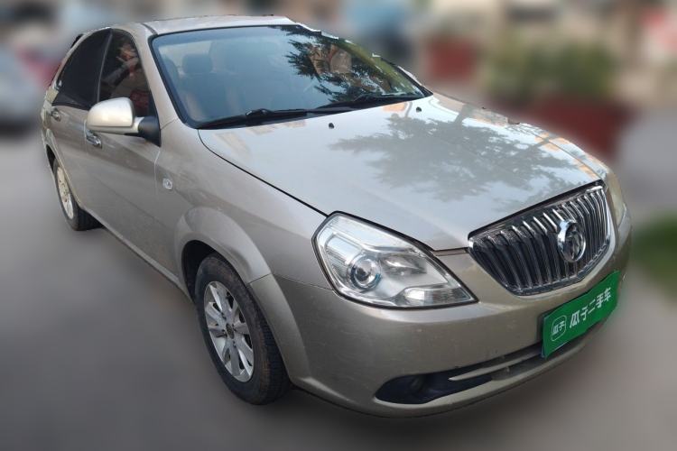 Used Buick Excelle 2013 1.5L Manual Classic Model Front Right 45 Deg