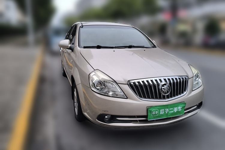 Used Buick Excelle 2013 1.5L Manual Classic Model Front Right 45 Deg