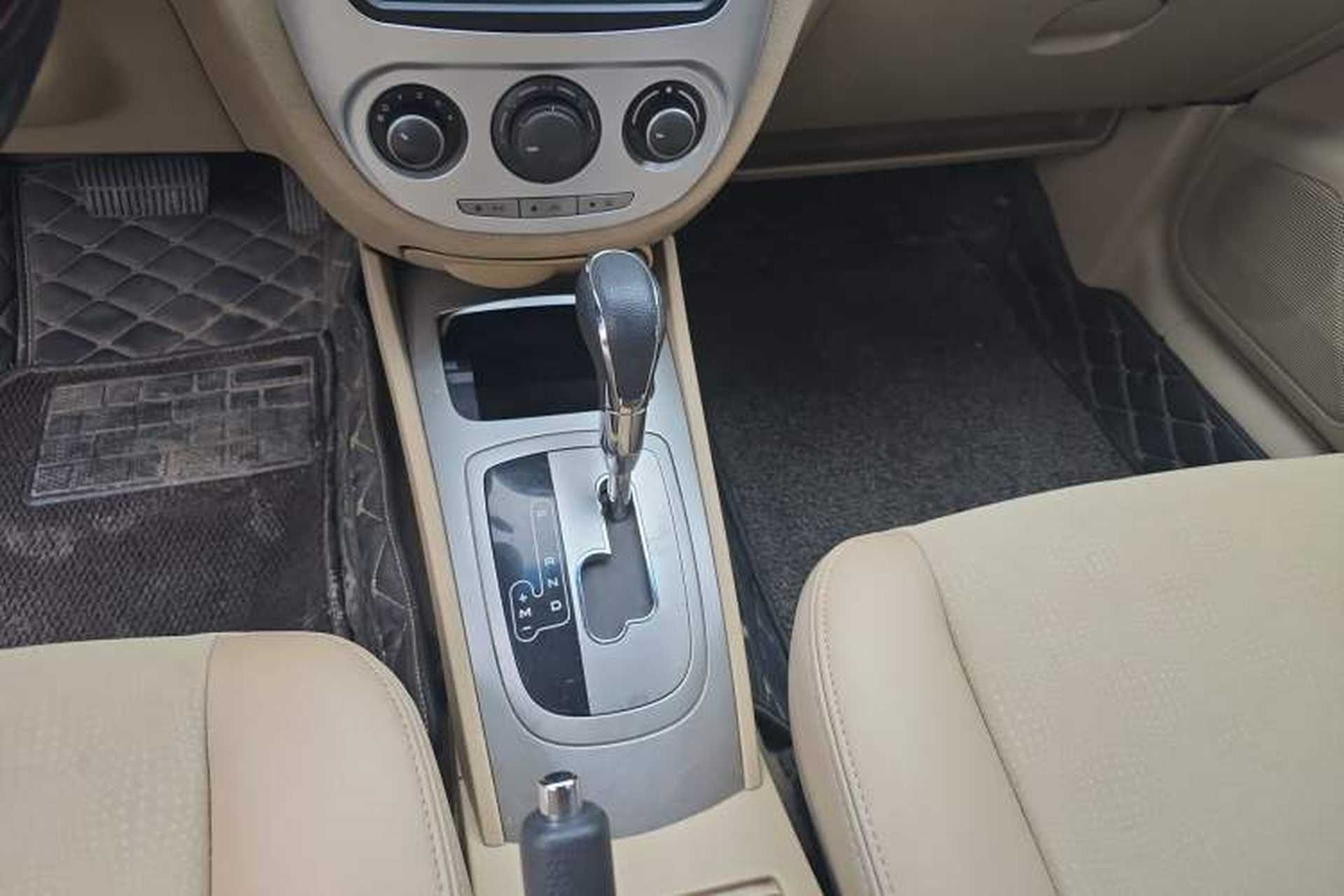 Used Buick Excelle 2013 1.5L Automatic Classic Model Gear Lever