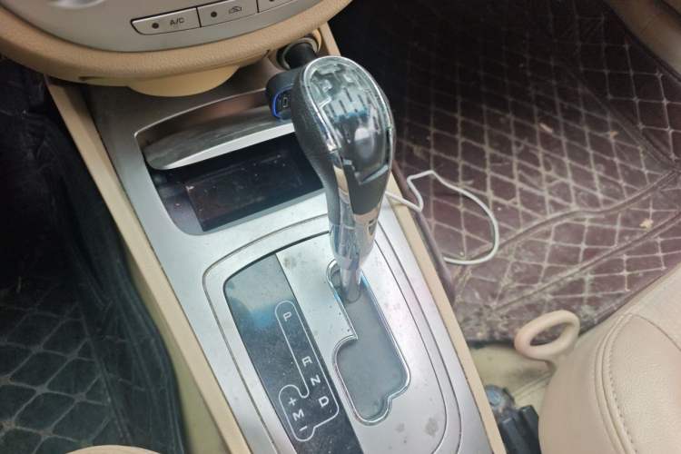 Used Buick Excelle 2013 1.5L Automatic Classic Model Gear Lever