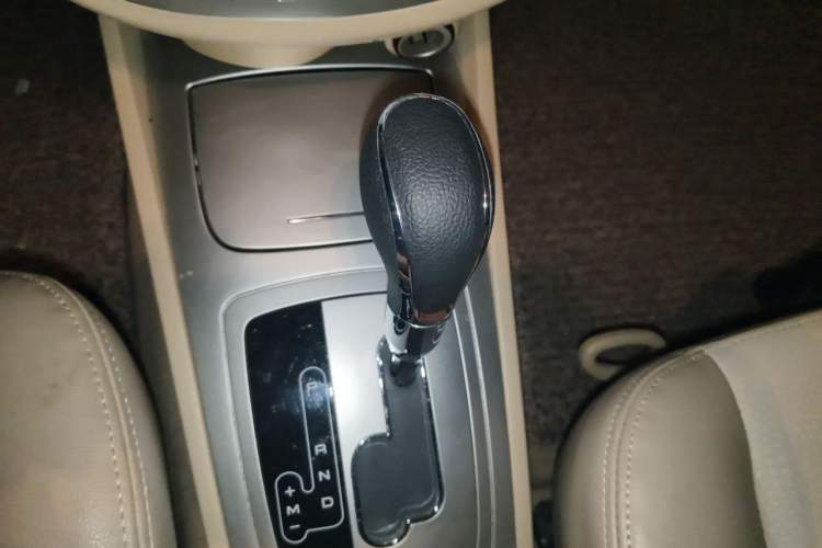 Used Buick Excelle 2013 1.5L Automatic Classic Model Gear Lever