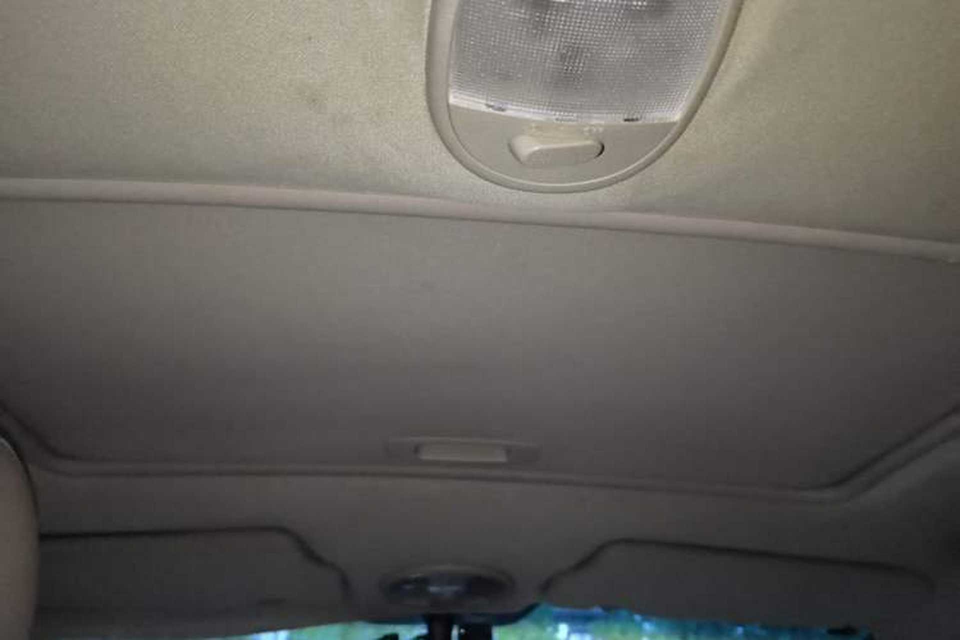 Used Buick Excelle 2013 1.5L Automatic Luxury Model Headliner