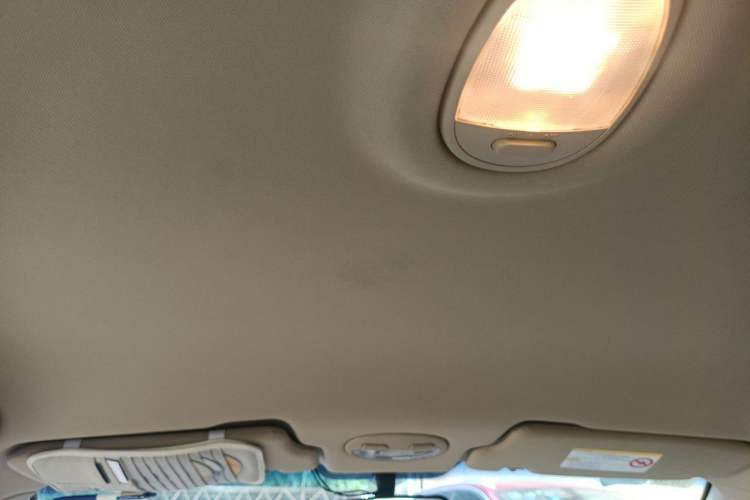 Used Buick Excelle 2013 1.5L Automatic Classic Model Headliner