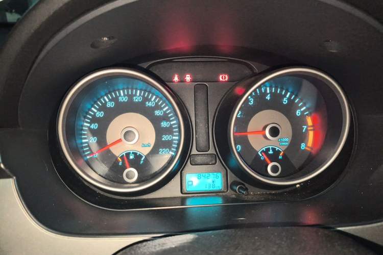 Used Buick Excelle 2013 1.5L Automatic Classic Model Instrument Cluster
