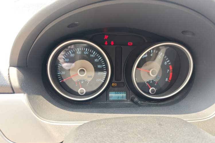 Used Buick Excelle 2013 1.5L Automatic Classic Model Instrument Cluster