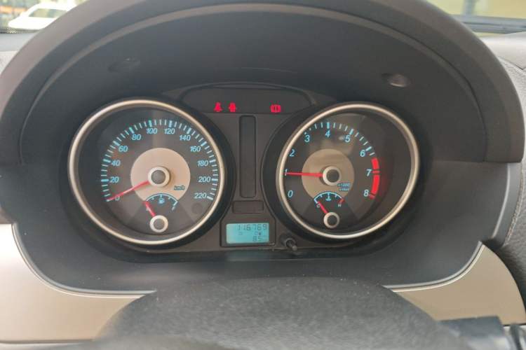 Used Buick Excelle 2013 1.5L Manual Classic Model Instrument Cluster