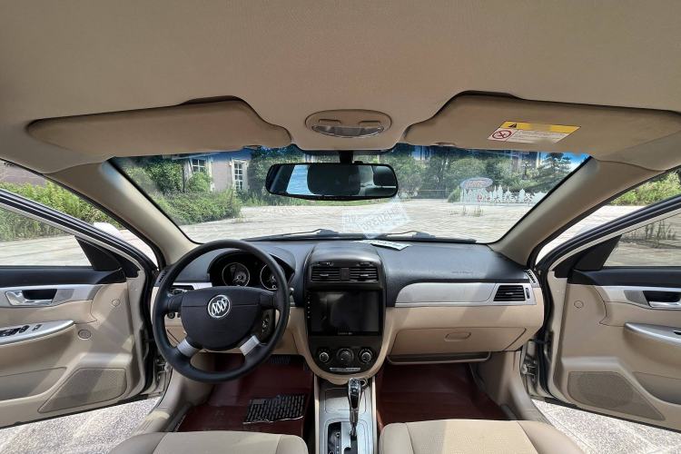Used Buick Excelle 2013 1.5L Automatic Classic Model Interior 2