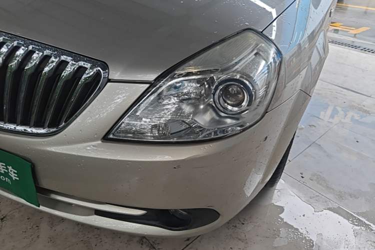 Used Buick Excelle 2013 1.5L Automatic Classic Model Left Front Headlight