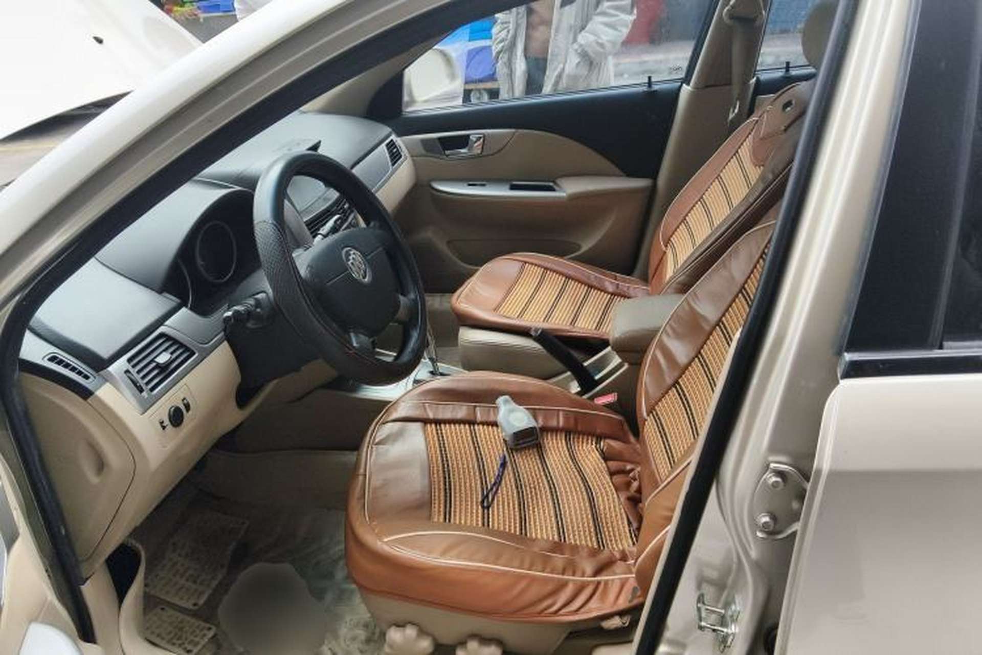 Used Buick Excelle 2013 1.5L Automatic Classic Model Left Front Seat