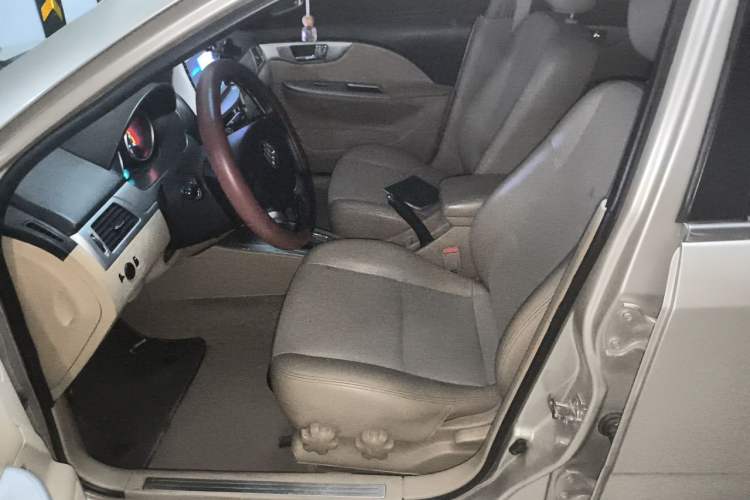 Used Buick Excelle 2013 1.5L Automatic Classic Model Left Front Seat