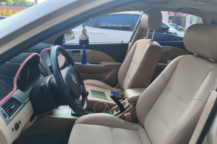 Used Buick Excelle 2013 1.5L Manual Classic Model Left Front Seat