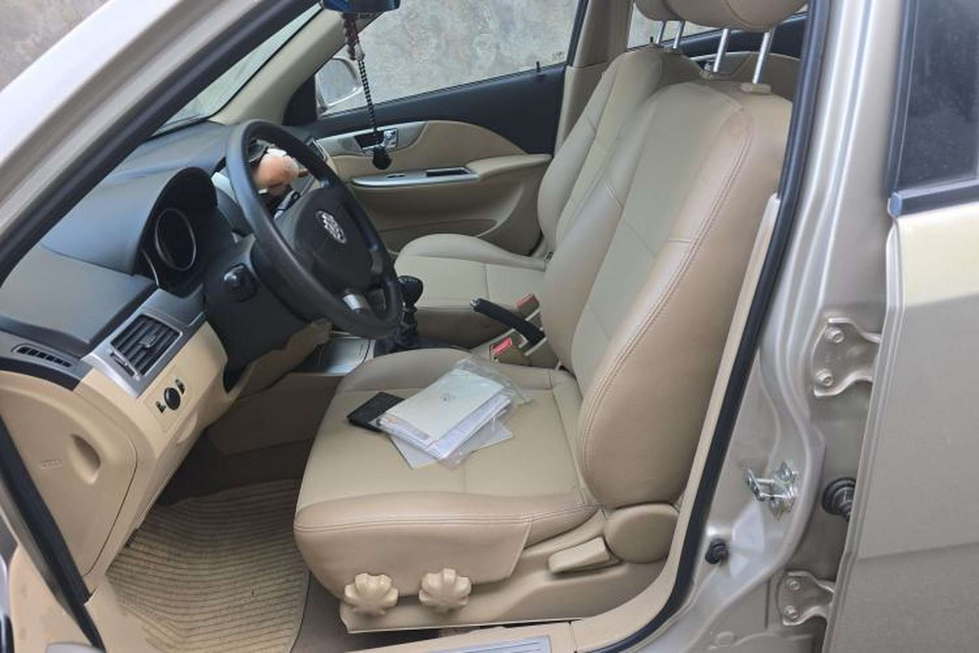 Used Buick Excelle 2013 1.5L Manual Classic Model Left Front Seat