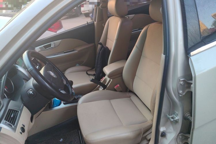 Used Buick Excelle 2013 1.5L Manual Classic Model Left Front Seat