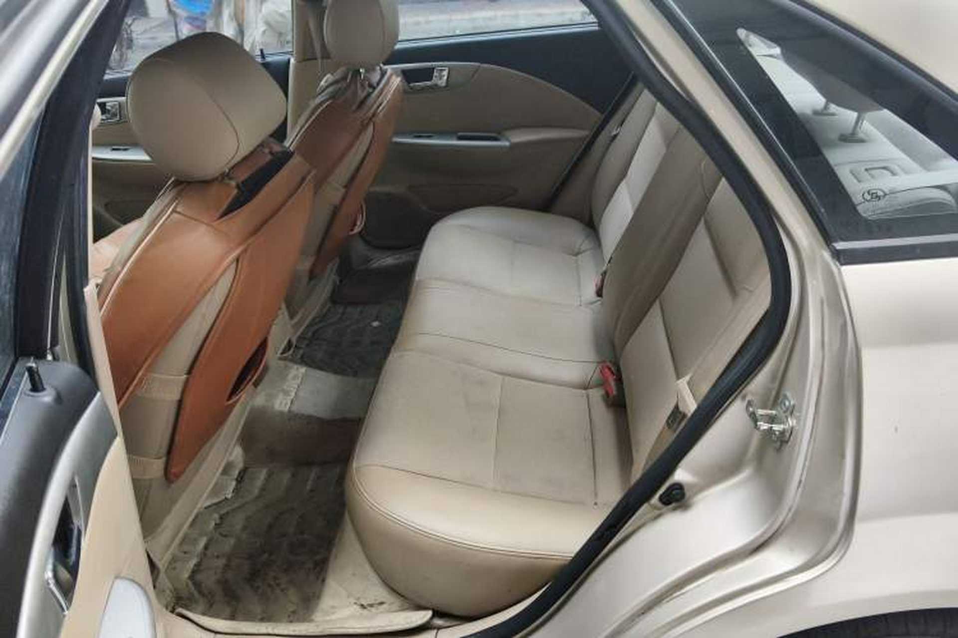 Used Buick Excelle 2013 1.5L Automatic Classic Model Left Rear Seat