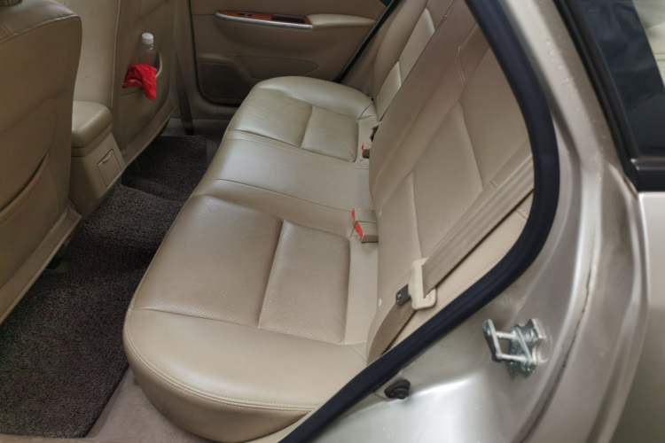 Used Buick Excelle 2013 1.5L Automatic Luxury Model Left Rear Seat