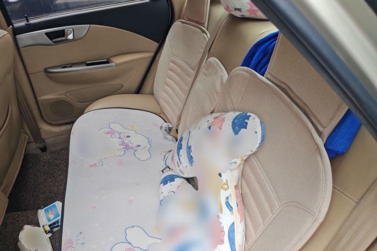 Used Buick Excelle 2013 1.5L Automatic Classic Model Left Rear Seat